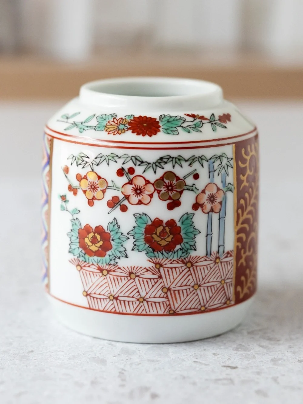 Vintage Japan Japanese ceramic ginger jar without lid red gold green floral